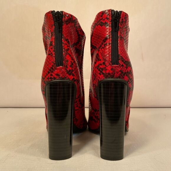 Red Snake Print Women's Ankle Boots Size 8 NWOB - Picture 5 of 7